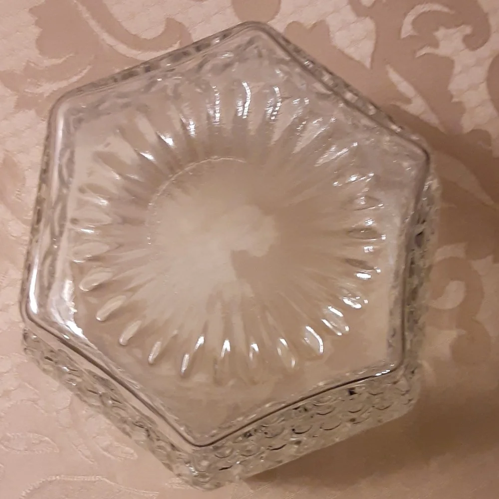 Anchor Hocking Vintage Wexford Pattern Clear Pressed Glass Cookie Jar with Lid